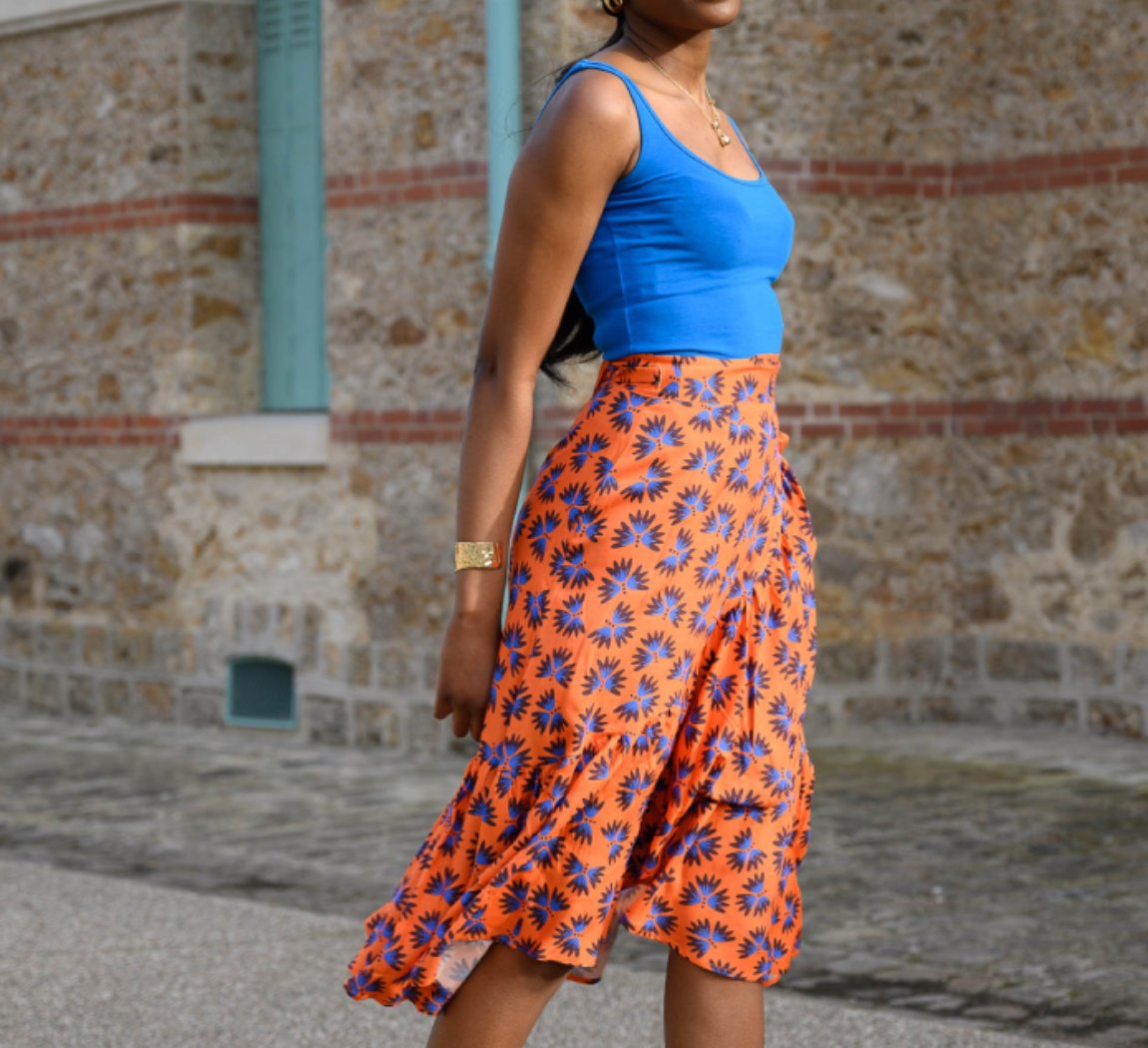 Vêtement Femme Jupe orange fleurie 